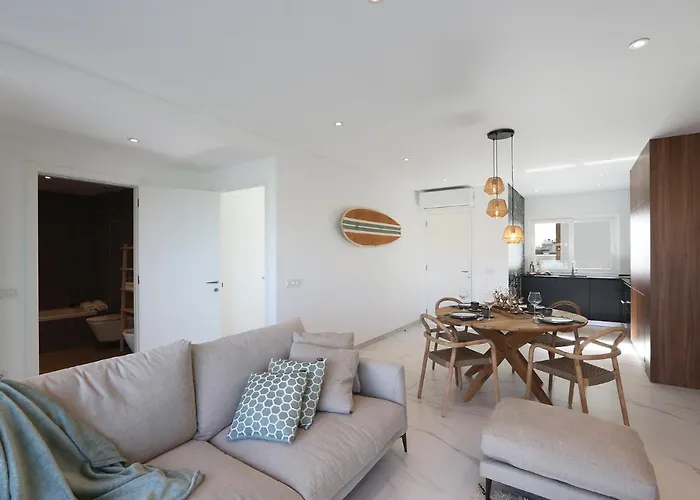 T2-marina Mar-condominio De Luxo * נאזרה